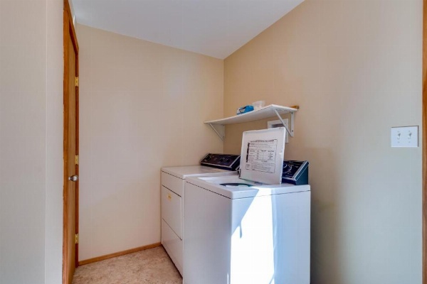 Auntie's House image 17